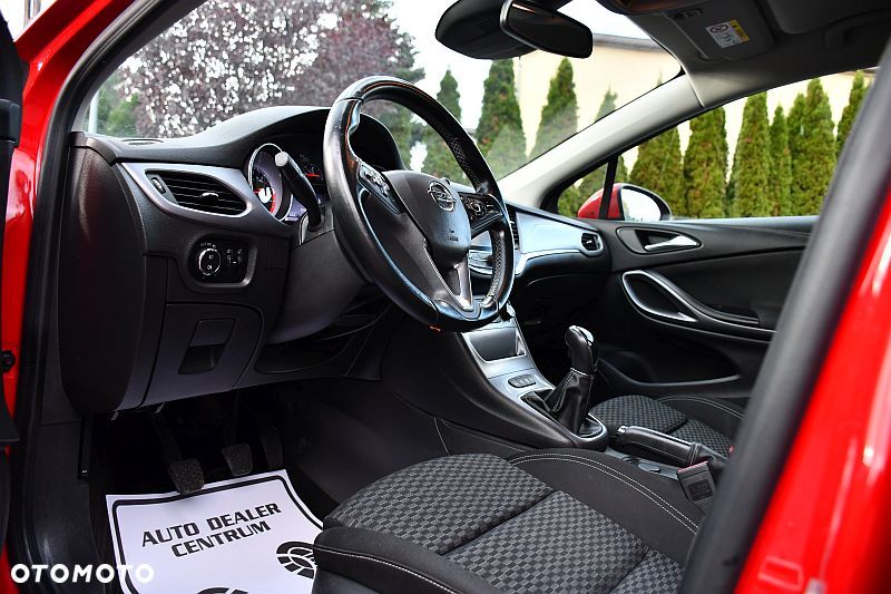 Opel Astra 1.4 Turbo Innovation - 9