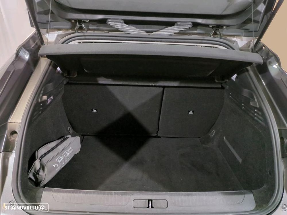 DS DS4 1.5 BlueHDi Bastille EAT8 - 7