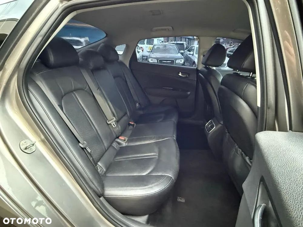 Kia Optima 2.0 XL - 12