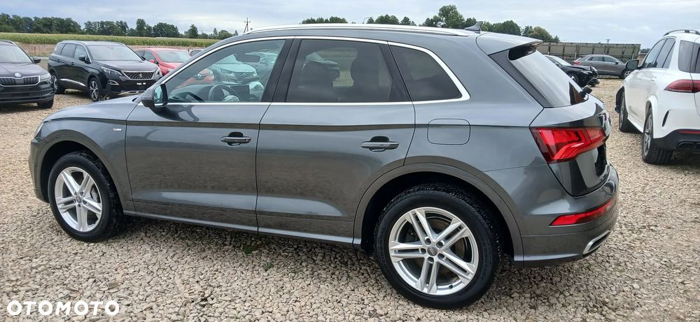 Audi Q5 50 TFSIe quattro S tronic S line business - 2