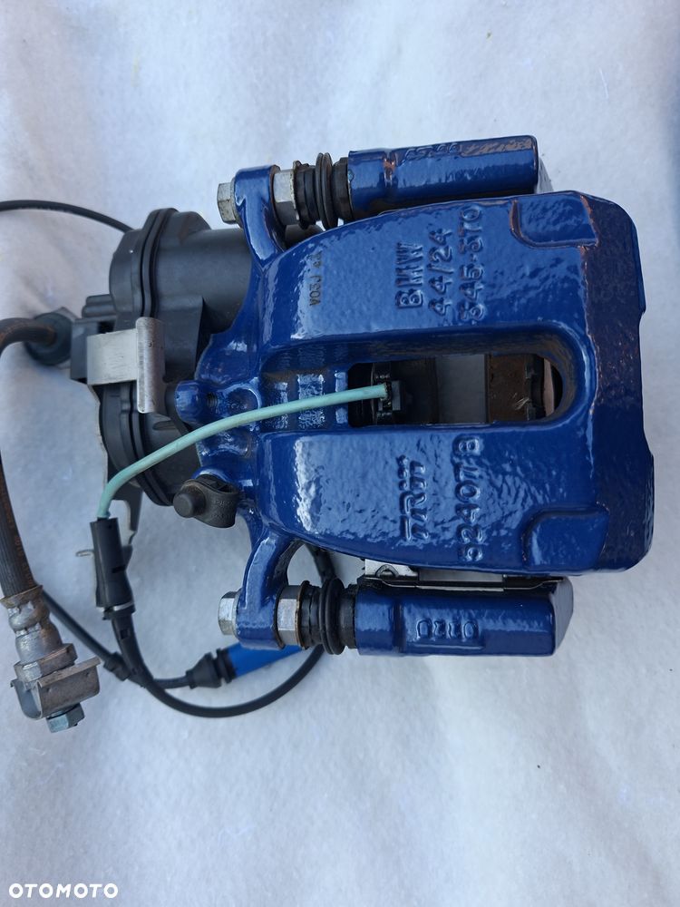 BMW g30 g31 g32 hamulce Mpakiet zestaw 100% orginał tarcze kolcki i zaciski!! - 7