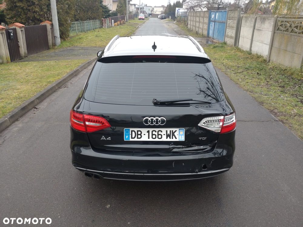 Audi A4 Avant 2.0 TDI Quattro S tronic - 8