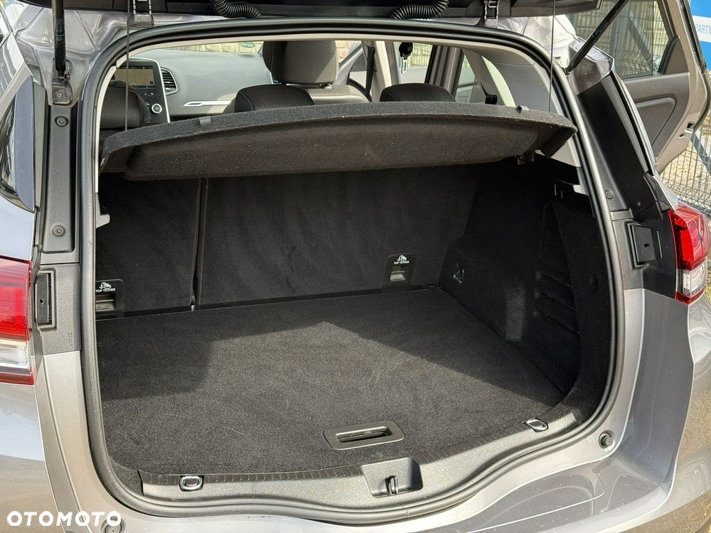 Renault Scenic - 22