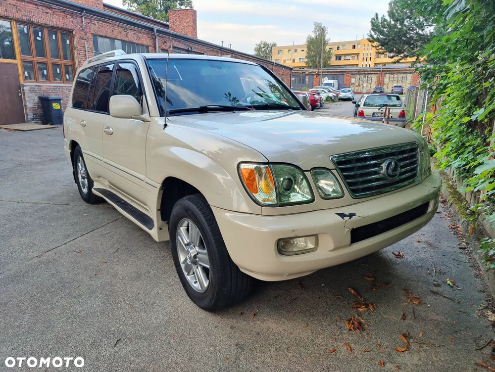 Lexus LX - 3