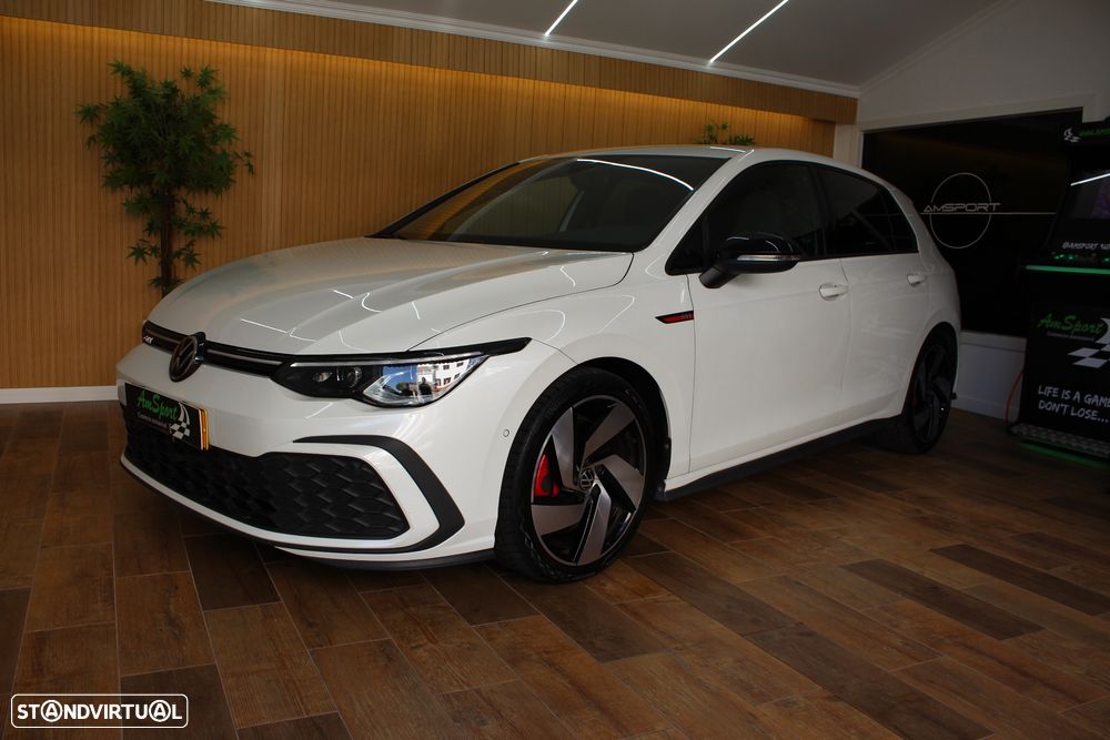 VW Golf 2.0 TSI GTI DSG - 17