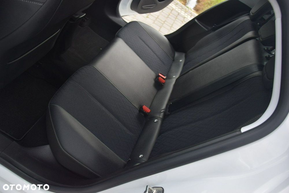 Opel Corsa - 19