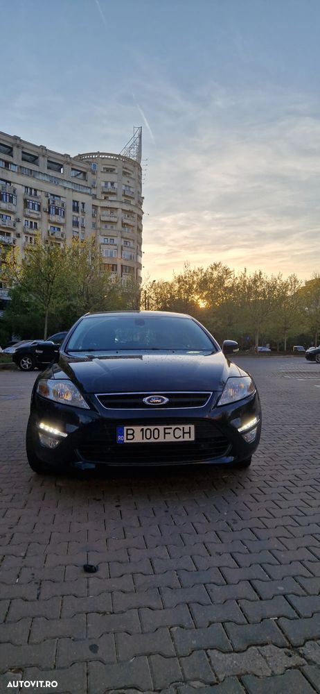 Ford Mondeo - 29