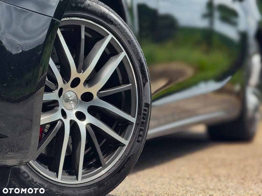 Maserati Ghibli Modena S Q4 - 17
