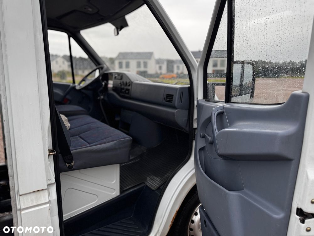 Mercedes-Benz Sprinter 310d - 28