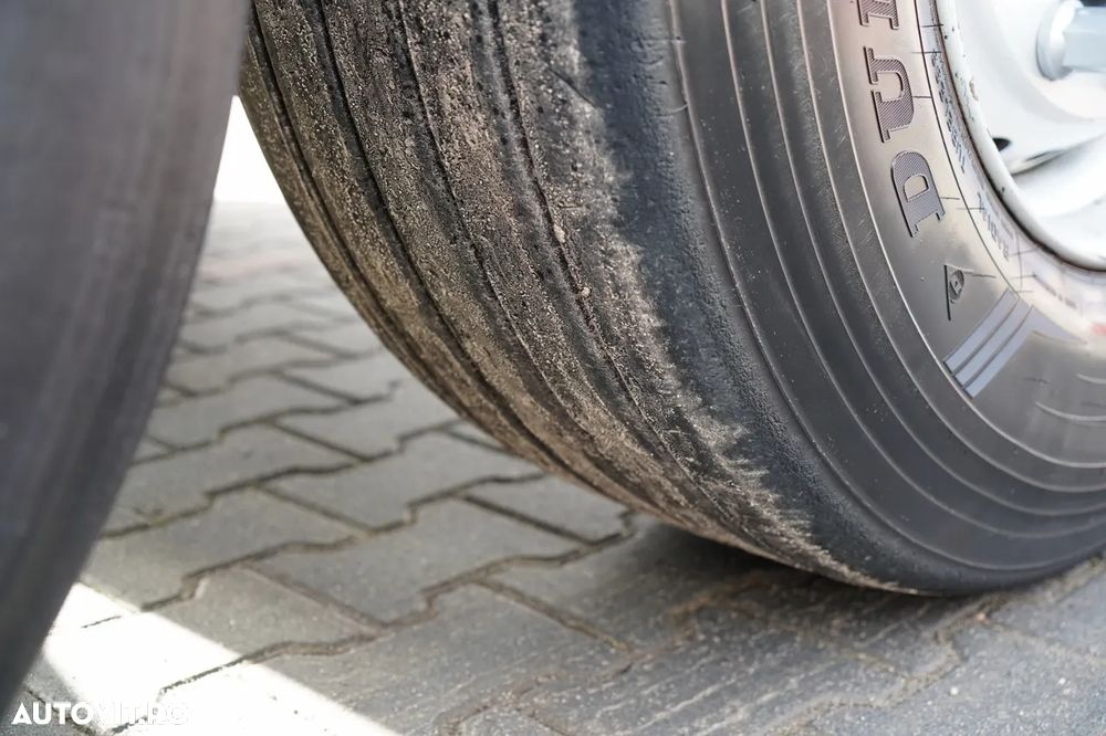 Benalu BENALU / 27 m3 / ALUMINIU / AXĂ RIDICATĂ / GREUTATE: 5.100 KG / PERDĂ ELECTRICĂ - 18