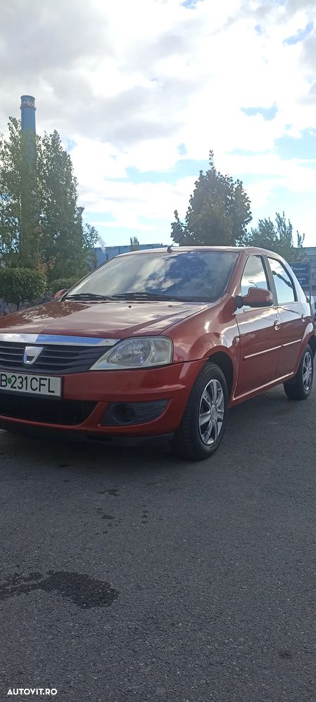 Dacia Logan 1.2 16V Laureate - 1