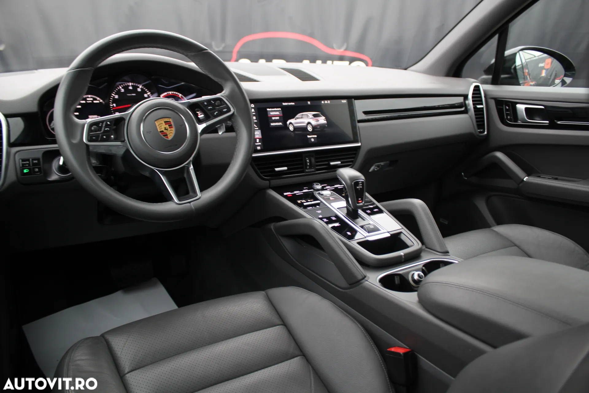 Porsche Cayenne - 5
