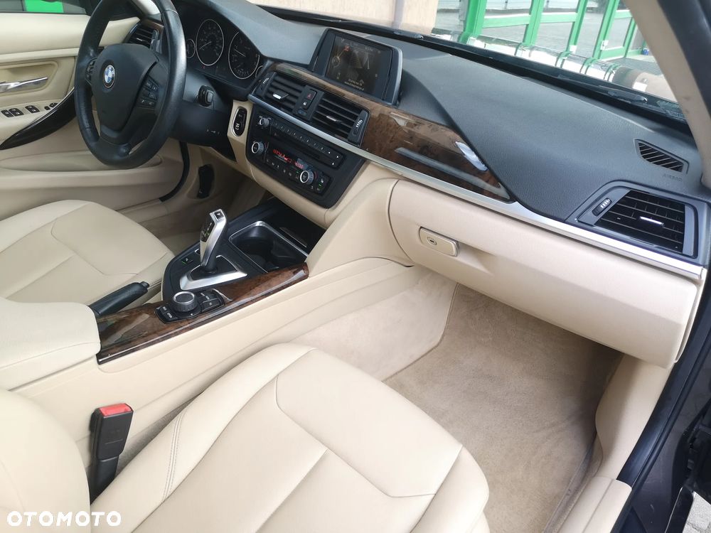 BMW Seria 3 320i Luxury Line - 13