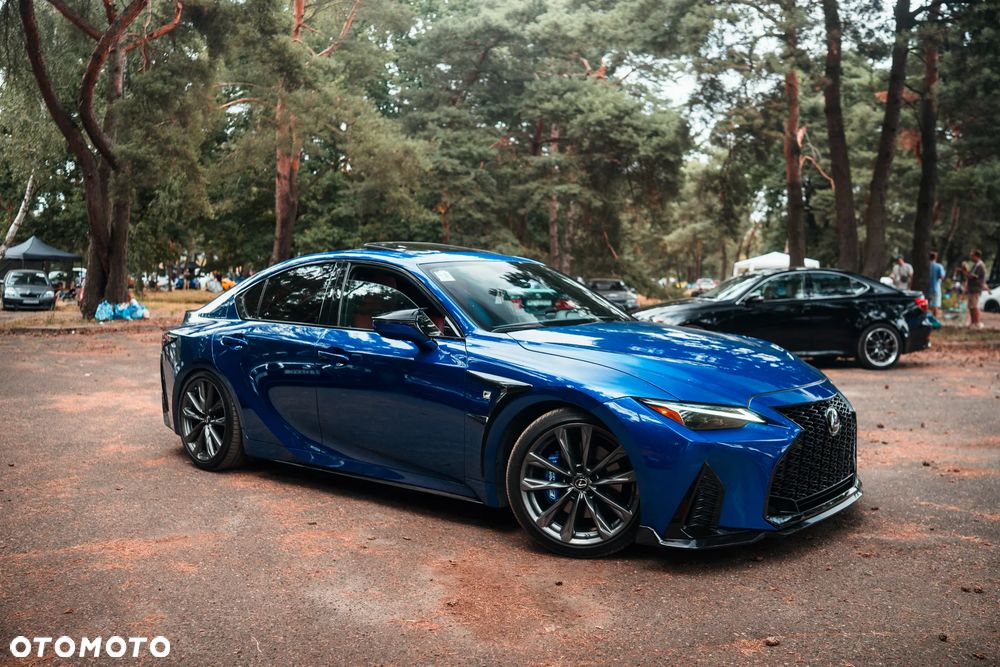 Lexus IS - 9