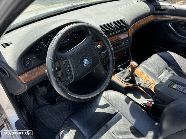BMW 520 i - 9