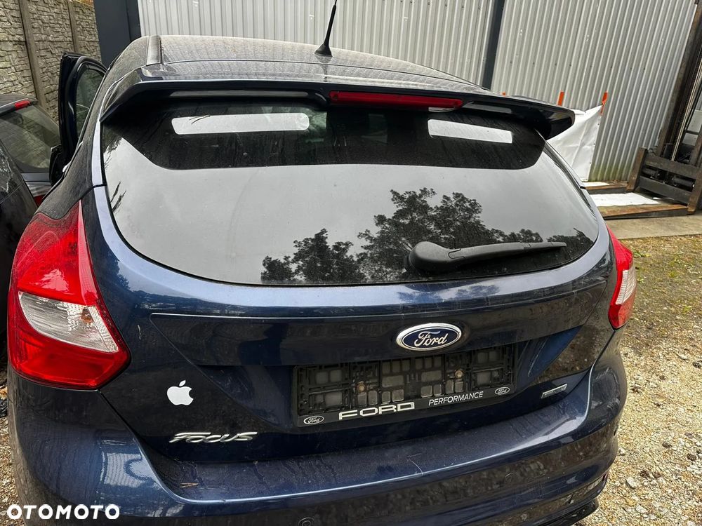 Klapa Bagażnika Spoiler Ford Focus mk3 Hatchback ST 2013r kolor IB Idealna - 1