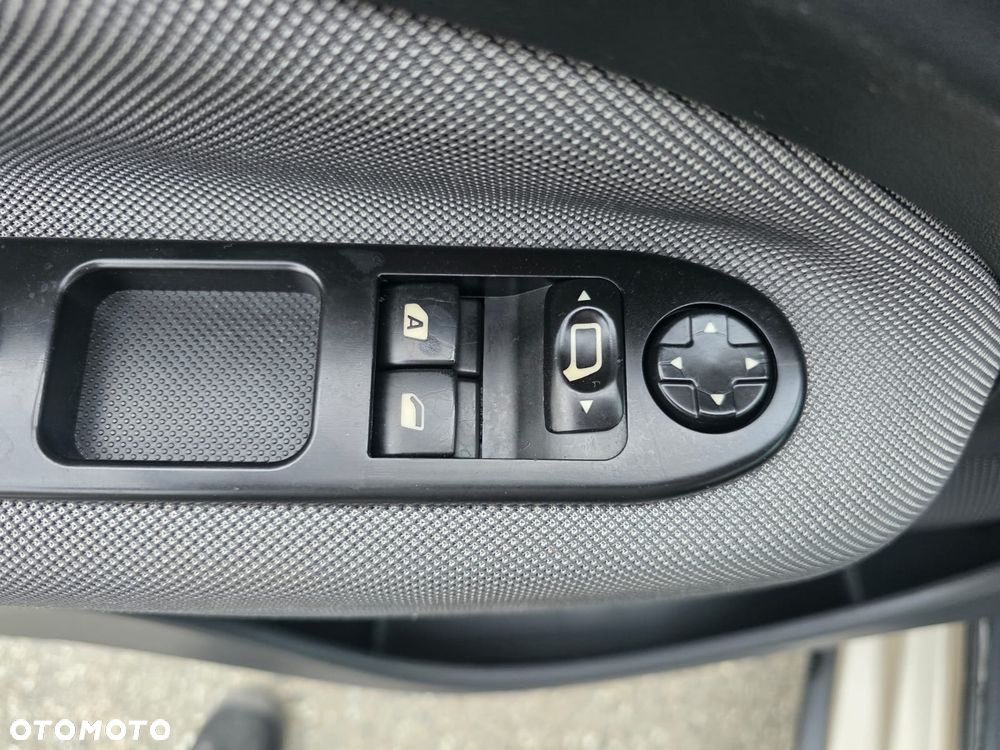 Citroën C3 Picasso VTi 95 Attraction - 11