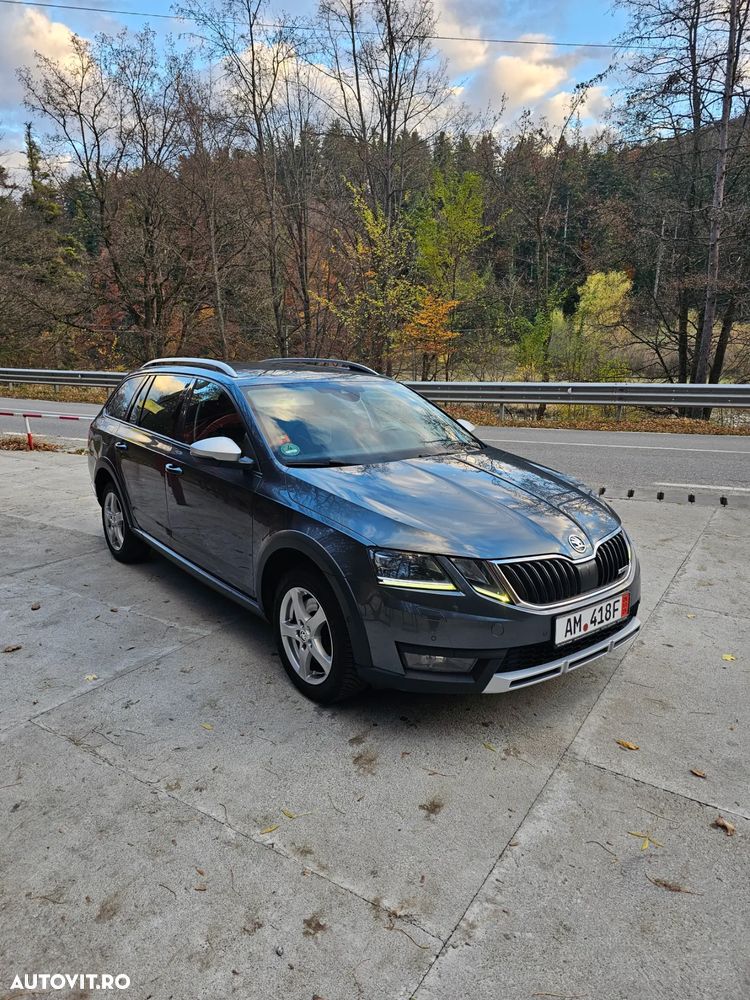 Skoda Octavia Combi 2.0 TDI 4x4 DSG Scout - 12