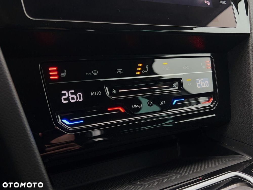 Volkswagen Passat - 24