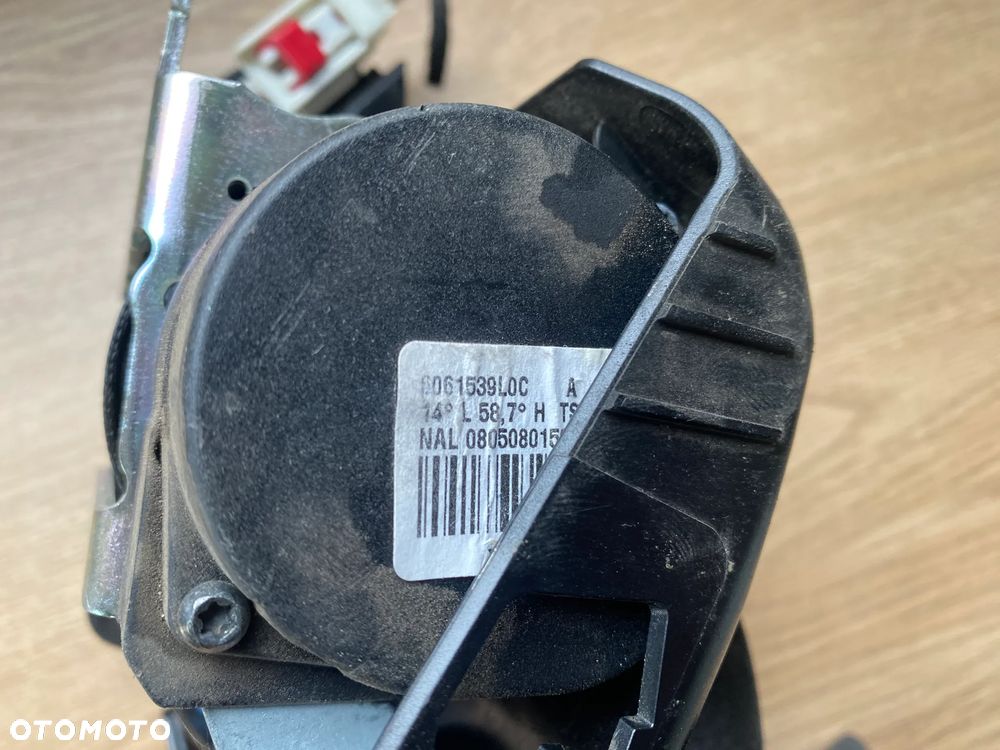 PAS PASY BEZPIECZEŃSTWA ŚRODKOWY TYŁ 6061539L0C 0805080156 - 4