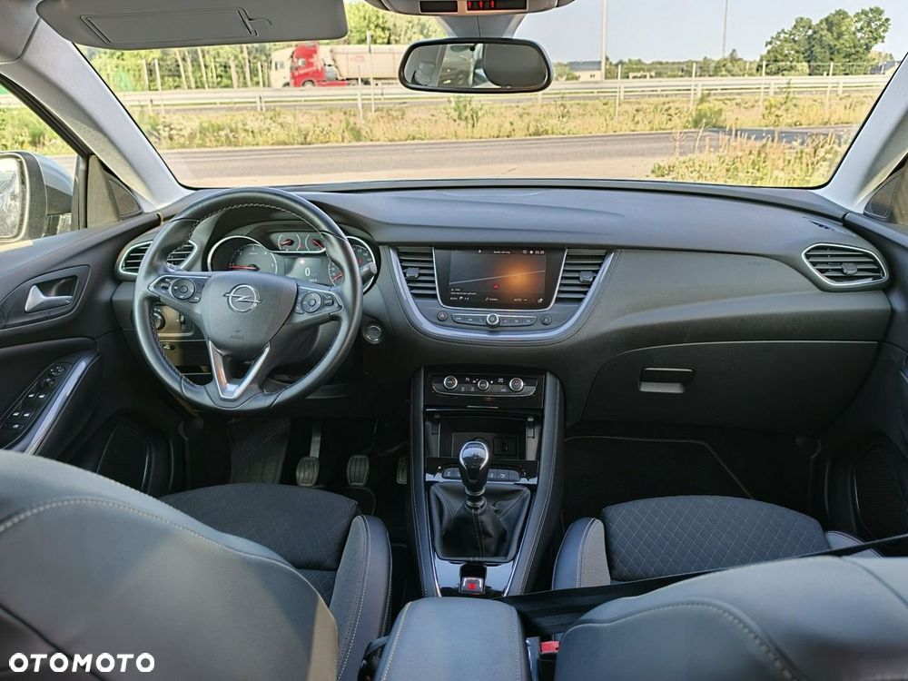 Opel Grandland X - 18