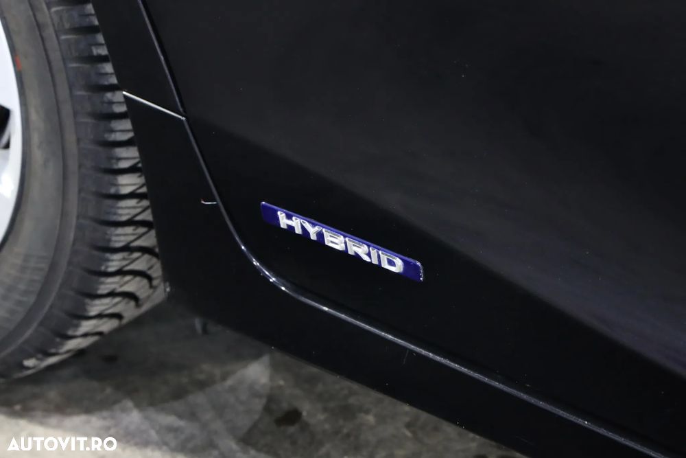 Lexus CT Standard - 32