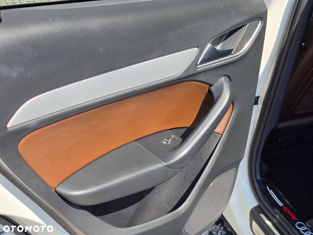 Audi Q3 - 24