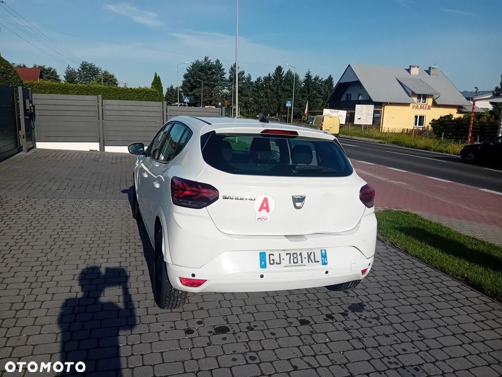 Dacia Sandero - 5