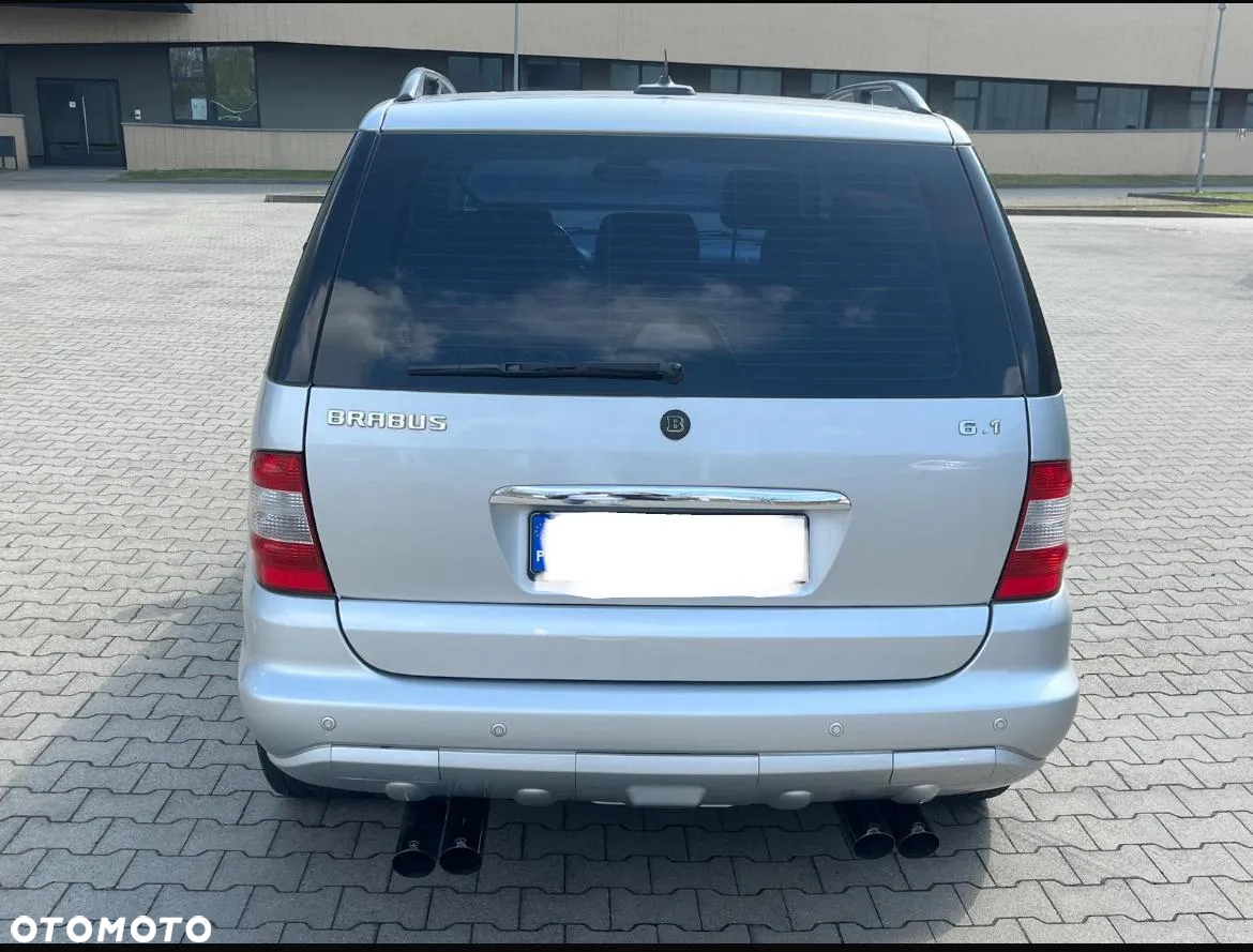 Mercedes-Benz ML - 12