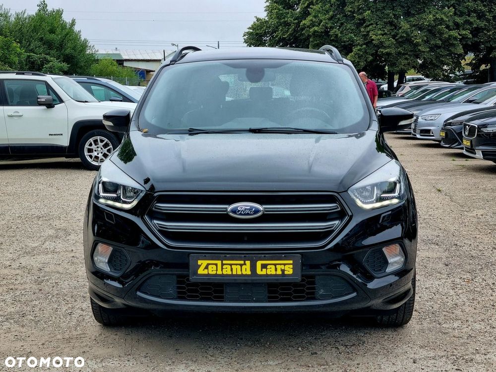 Ford Kuga 1.5 EcoBoost 2x4 ST-Line - 2