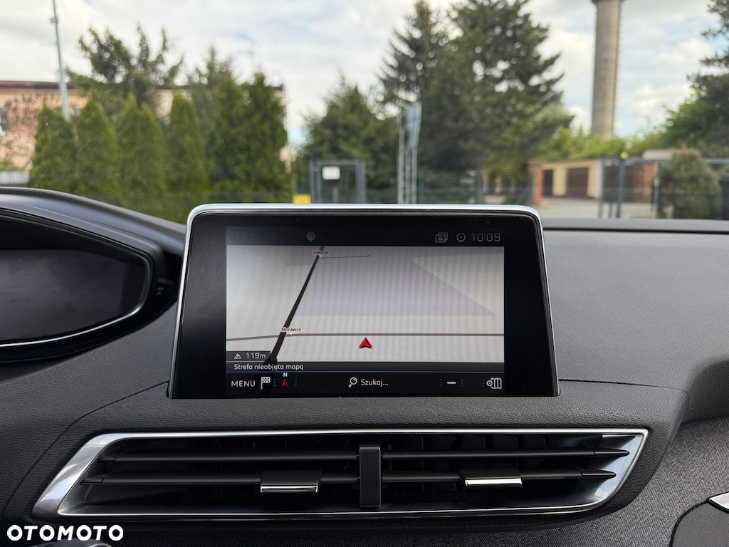 Peugeot 3008 1.5 BlueHDi Allure S&S - 26