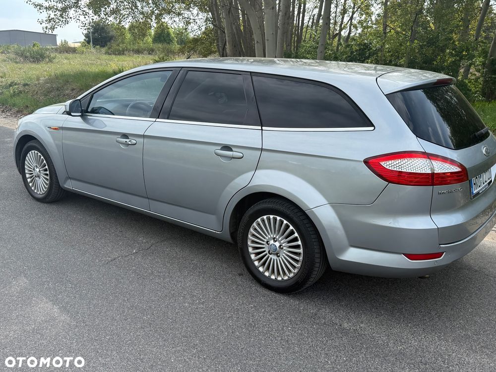 Ford Mondeo 2.0 TDCi Titanium - 23