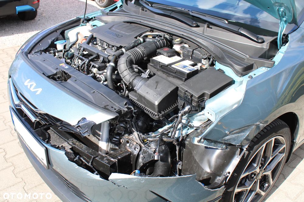 Kia Ceed 1.5 T-GDI Tribute - 14