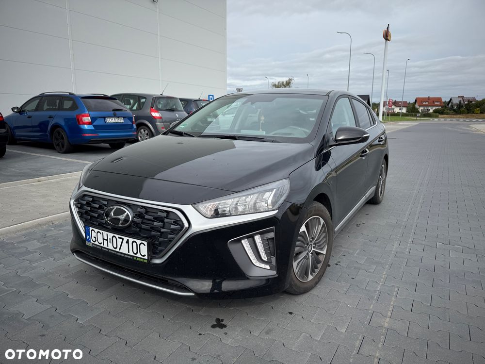 Hyundai IONIQ - 5