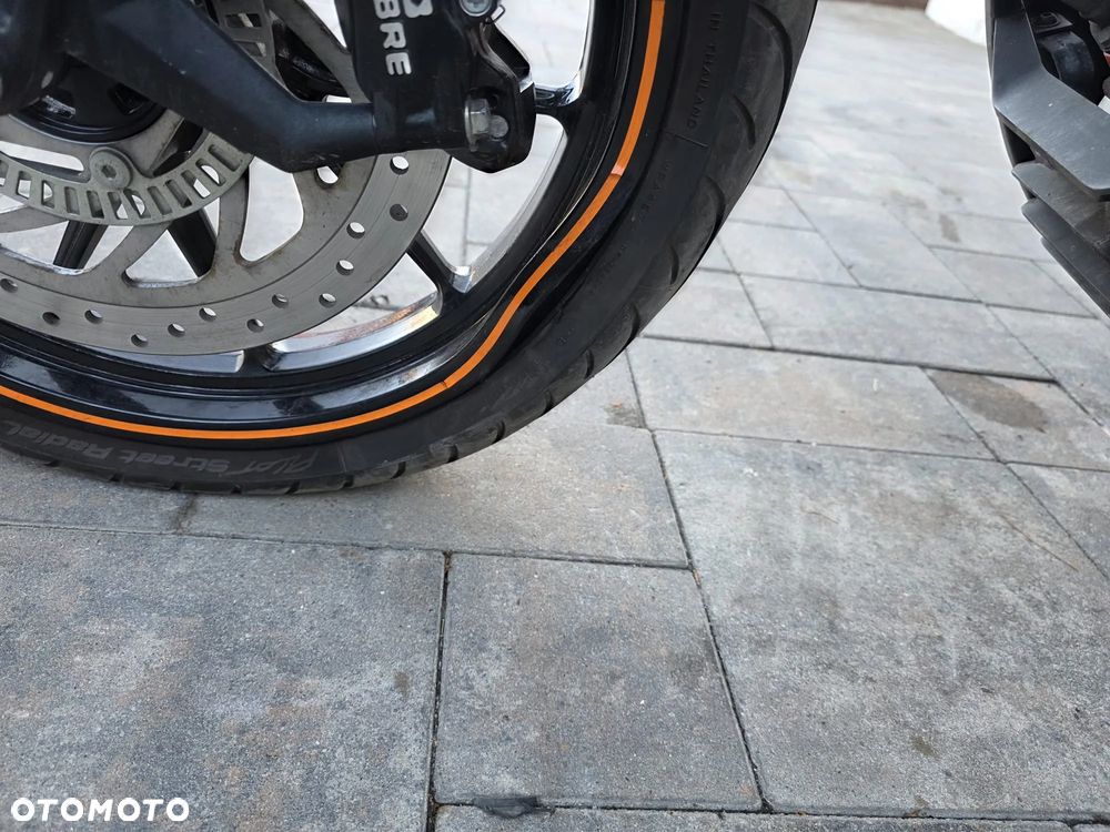 KTM Duke - 10