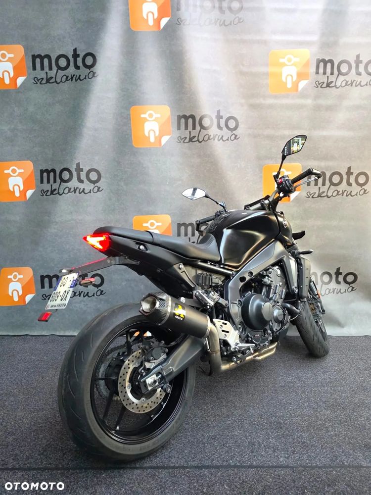 Yamaha MT - 8