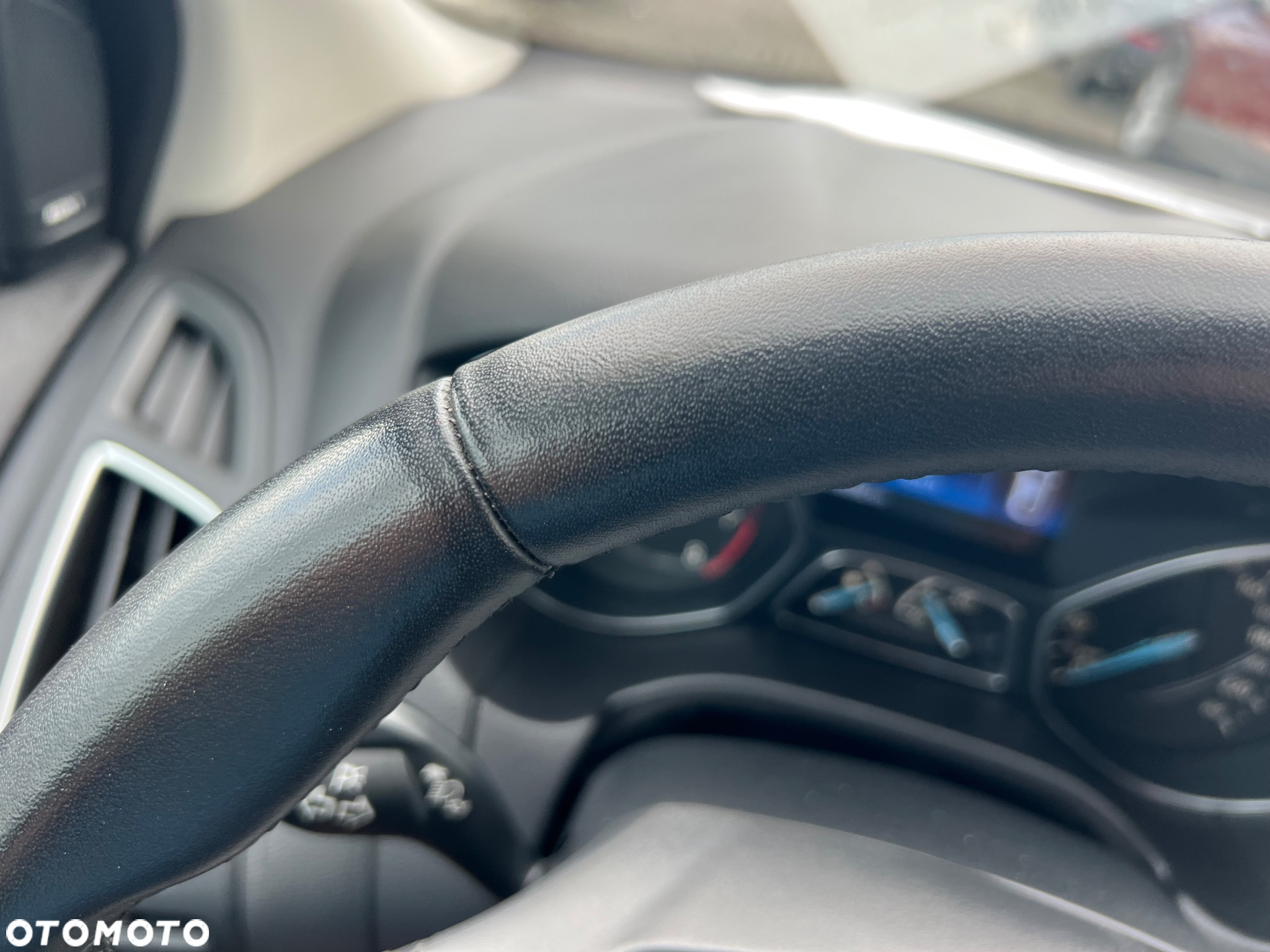 Ford Focus 1.0 EcoBoost Active Business - 31