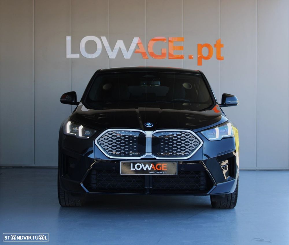 BMW iX2 xDrive30 Pack Desportivo M - 7