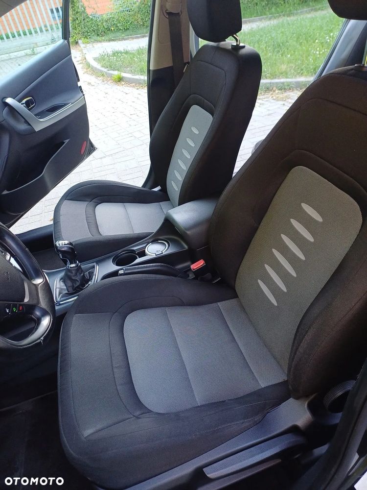 Kia Ceed 1.4 CVVT Attract plus - 6