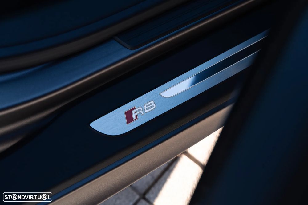 Audi R8 Coupé 5.2 FSI V10 Plus S tronic - 18