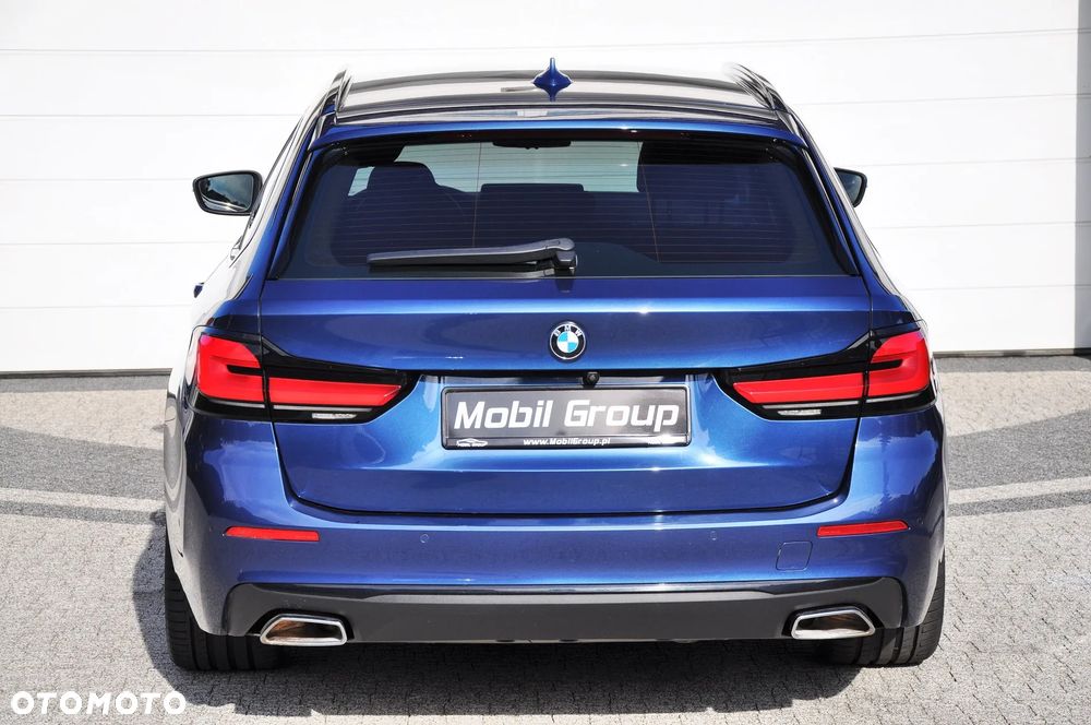 BMW Seria 5 520d mHEV - 8
