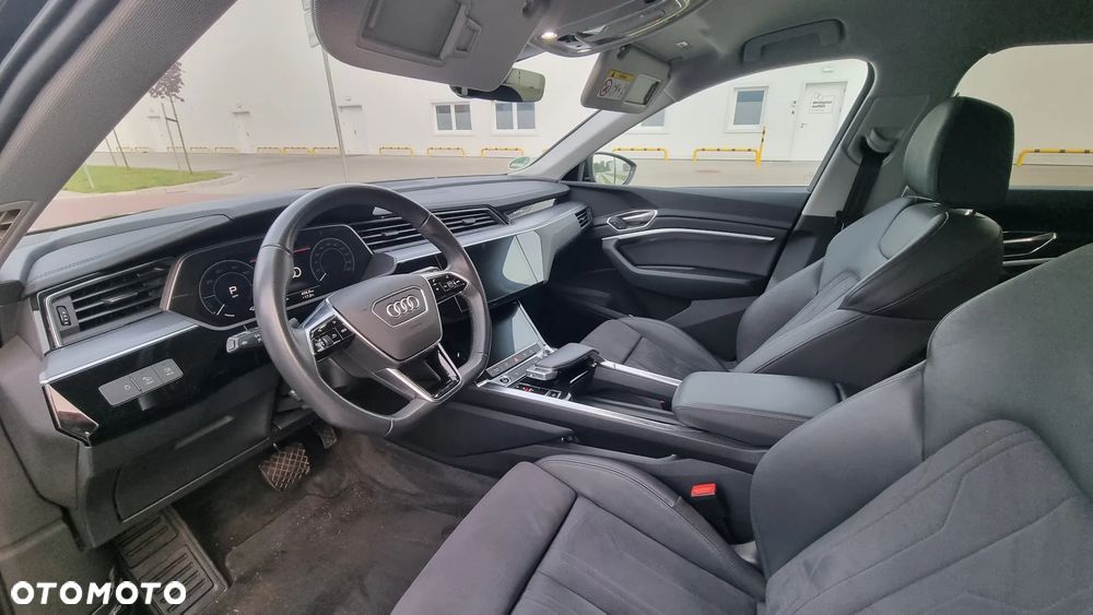 Audi e-tron - 3