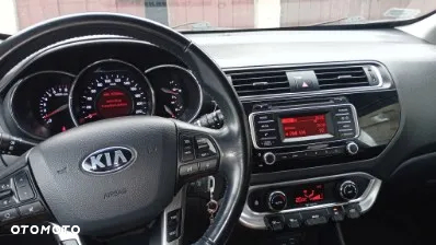 Kia Rio 1.2 L Business Line - 8