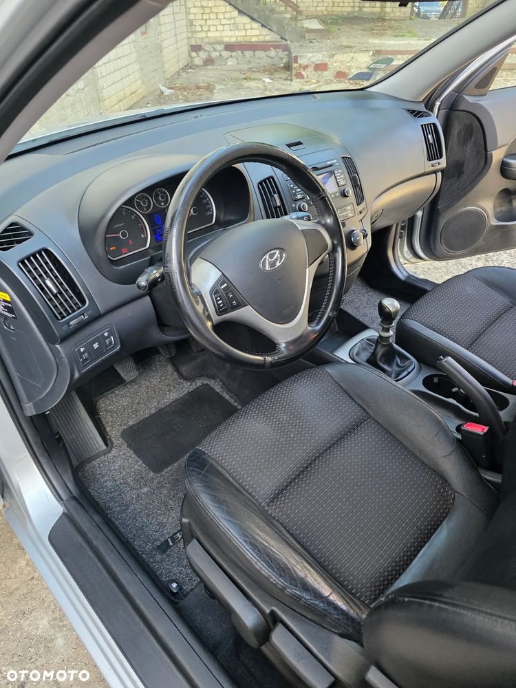 Hyundai i30 1.6 Classic - 6