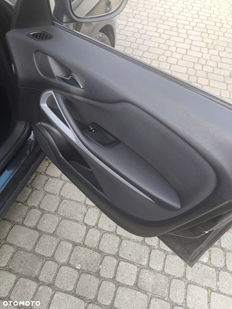 Opel Zafira 1.4 T Cosmo - 19