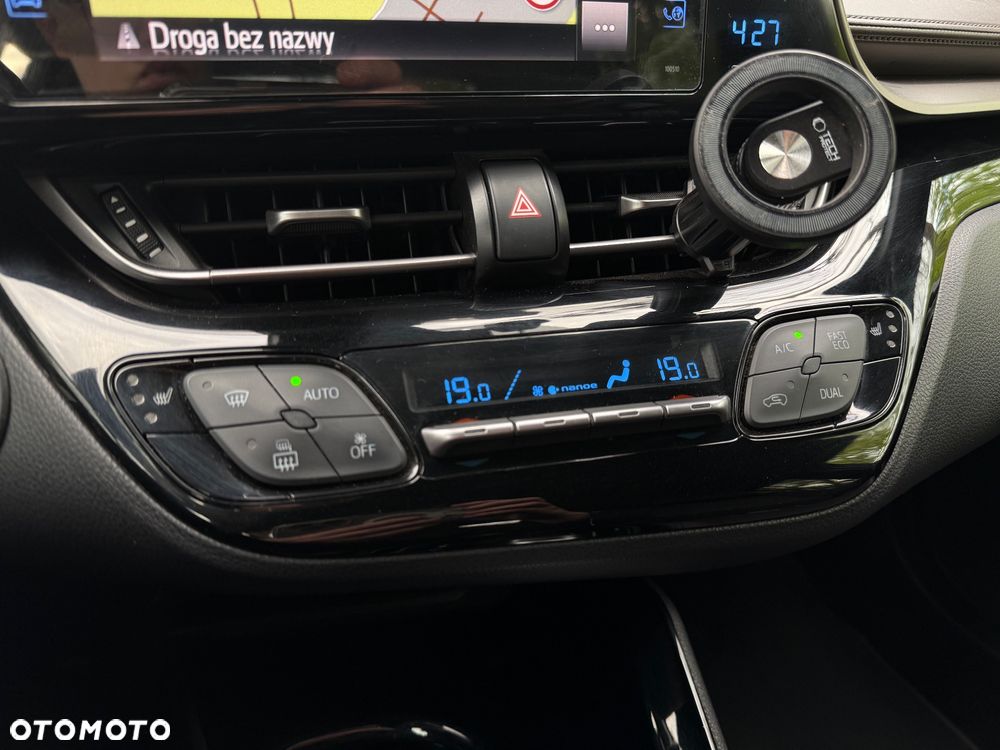 Toyota C-HR 1.8 Hybrid Prestige - 11