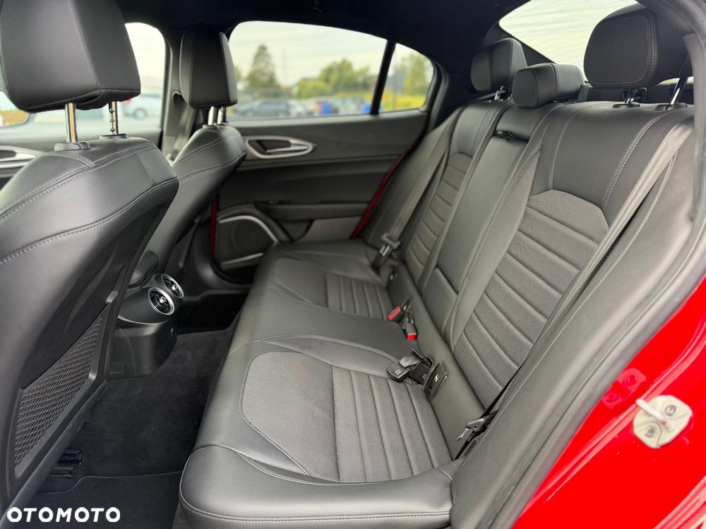 Alfa Romeo Giulia 2.0 Turbo Sprint - 15