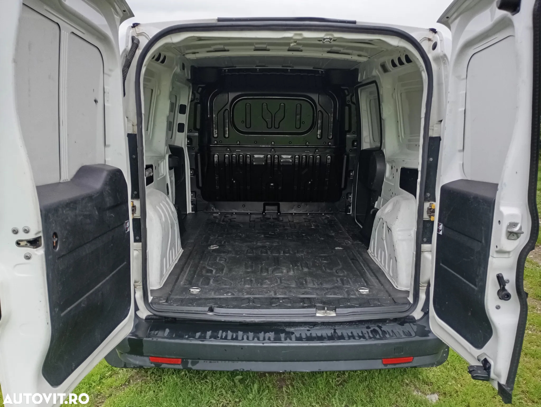 Fiat Doblo - 8