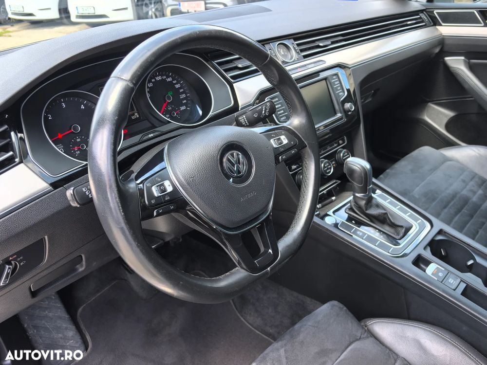 Volkswagen Passat 2.0 TDI (BlueMotion Technology) DSG Highline - 13