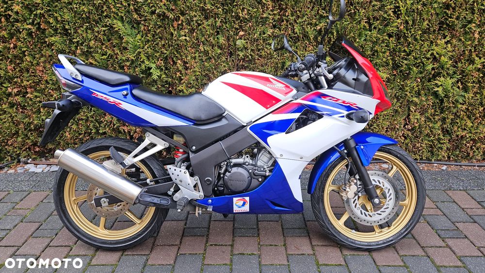 Honda CBR - 1